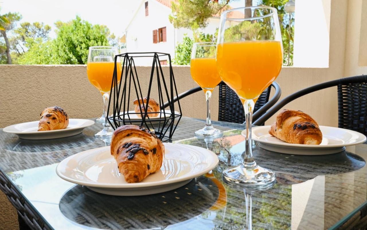 Adorable Holiday Apartment Malinska Εξωτερικό φωτογραφία