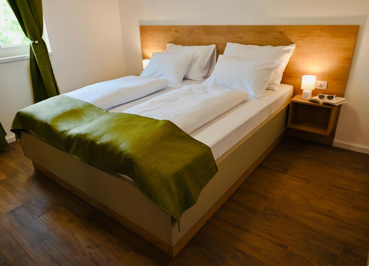 Adorable Holiday Apartment Malinska Εξωτερικό φωτογραφία