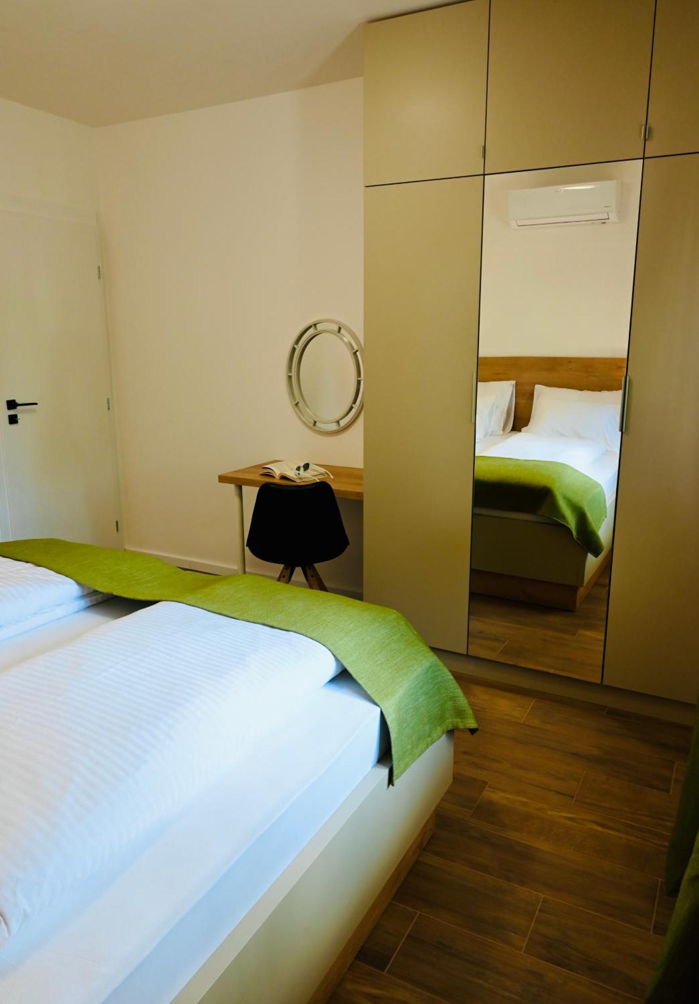 Adorable Holiday Apartment Malinska Εξωτερικό φωτογραφία