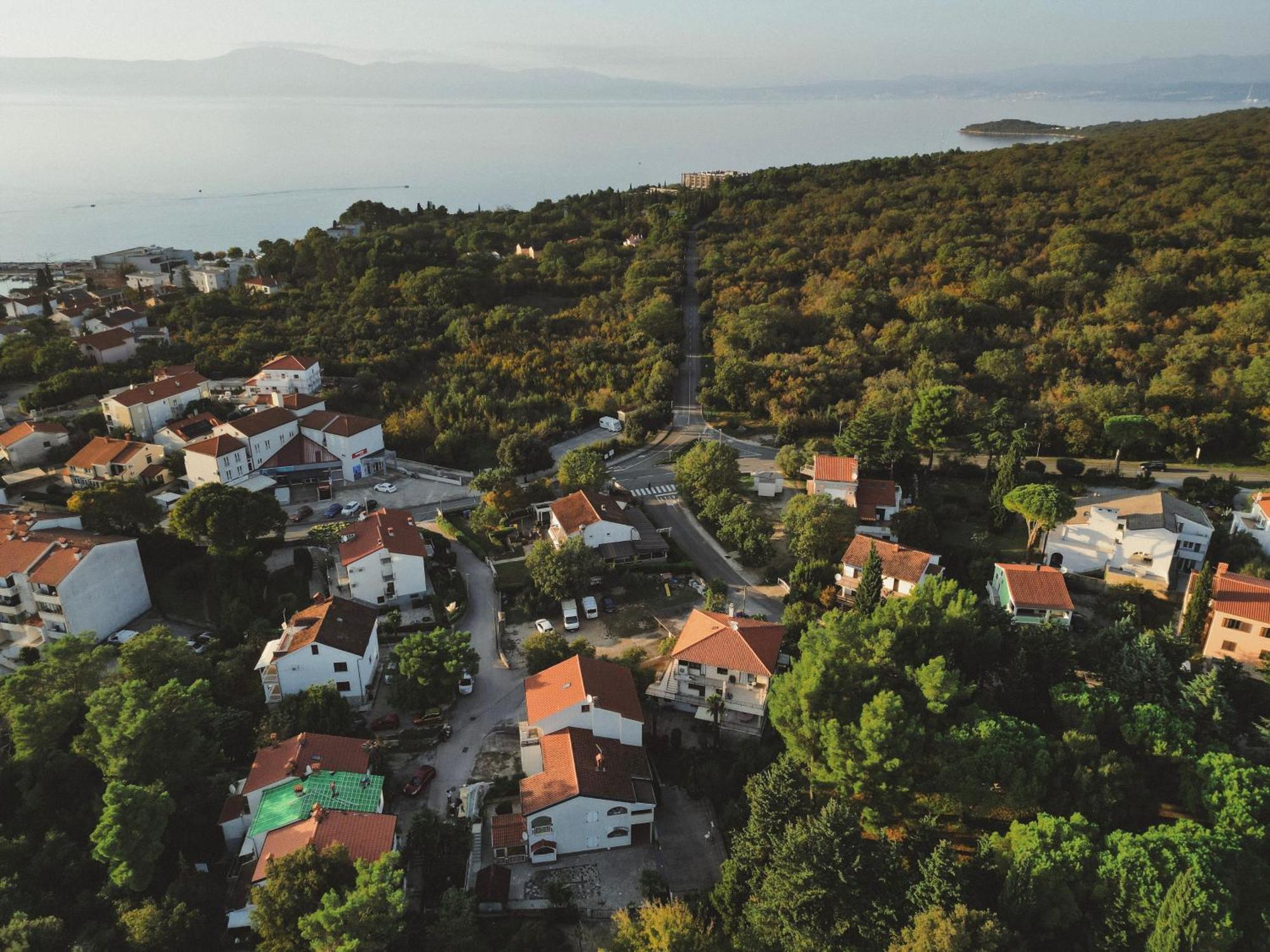 Adorable Holiday Apartment Malinska Εξωτερικό φωτογραφία